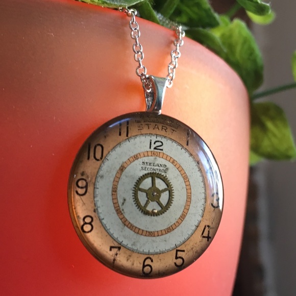 Handmade watch face necklace pendant - Picture 8 of 8